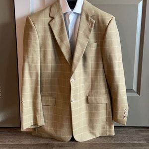 Jos A Bank Tan 42R Men Sportcoat Jacket Two button